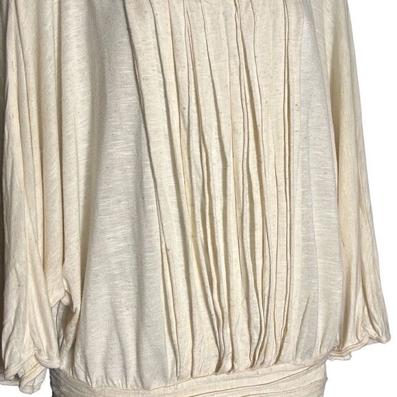 Max Studio Cream Top Size M - Picture 3 of 6